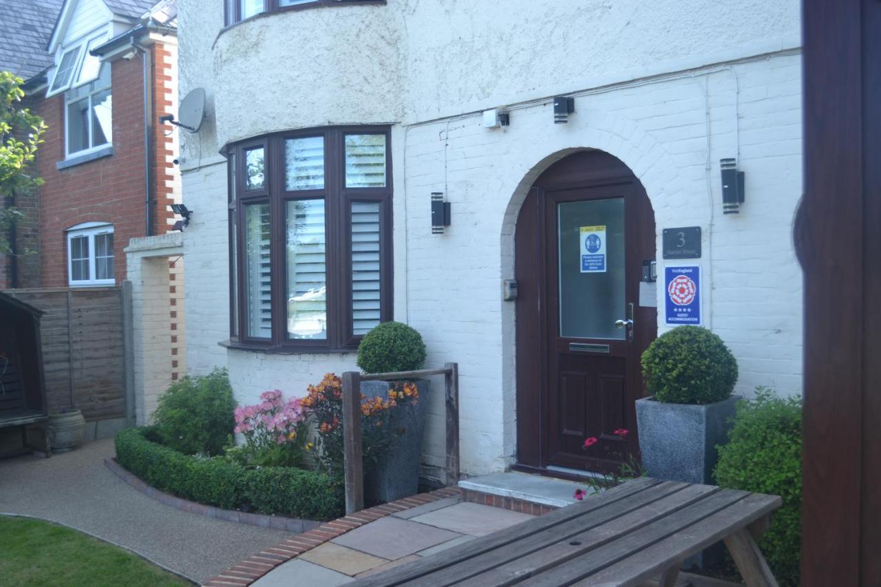 Harriet House B&B カンタベリー エクステリア 写真