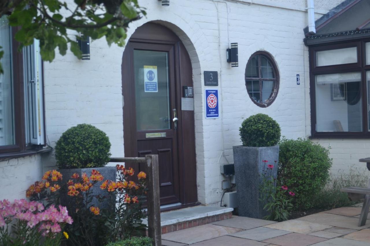 Harriet House B&B カンタベリー エクステリア 写真
